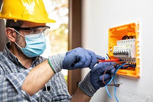 OSHA issues guidance for the home repair industry OSHA issues guidance for the home repair industry
