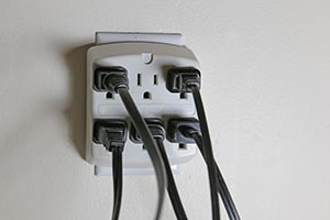  Four Tips to Avoid Electrical Burns at Home