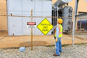 Signs Make Your Workplace Safer